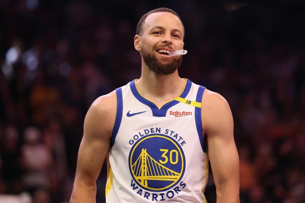 民信配资 ESPN：库里一下场勇士便进攻瘫痪，巴特勒到来才勉强改善